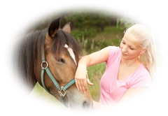Ganzheitliche Pferdefachtherapie Christina Karina Schneppe